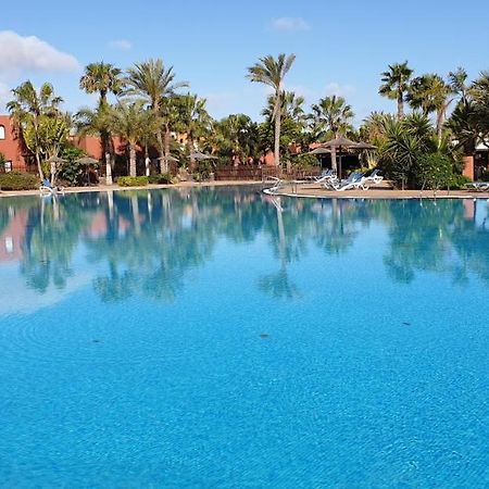 Tamarindo I Piscinas De Agua Salada Apartment Corralejo Exterior photo